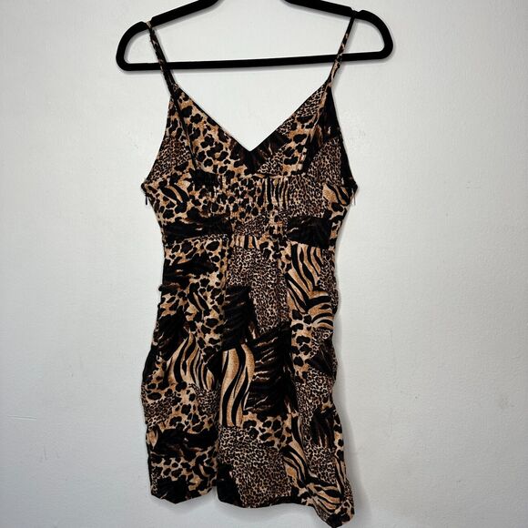 Urban Outfitters leopard Print V Neck Spaghetti Strap Tulip Hem Mini Dress Small - Picture 6 of 13